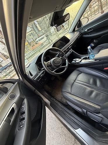 reno duster: Hyundai Sonata: 2021 г., 2 л, Автомат, Газ, Седан — 10