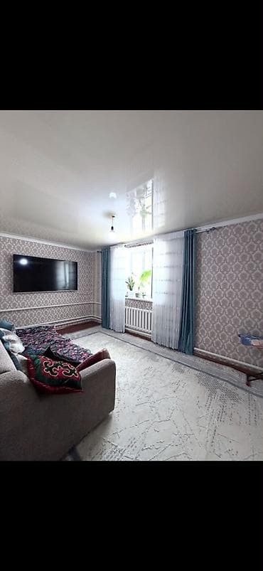 Недвижимость: • 🏡 Продается дом в селе Кара-Джыгач 📍 Локация: с. Кара-Джыгач. Дом — 3