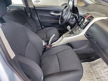 sprinter 2 7: Toyota Auris: 2007 г., 1.6 л, Автомат, Бензин, Хэтчбэк — 8