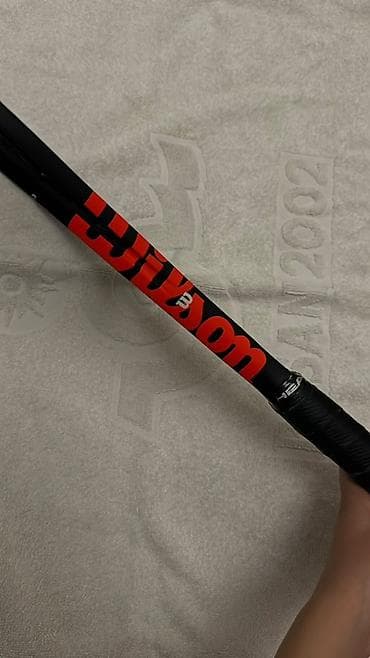 Ракетки: СРОЧНО ПРОДАЮ!!!! Теннисная ракетка Wilson Clash 100UL V3. Лёгкая — 5