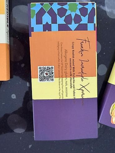 молочный шоколад: Набор плиточного шоколада Fix Dessert Chocolatier (ОАЭ) Что внутри: - — 3