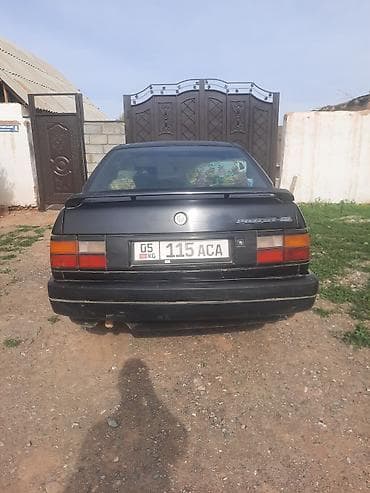 вебасто автономка: Volkswagen Passat: 1989 г., Седан — 3