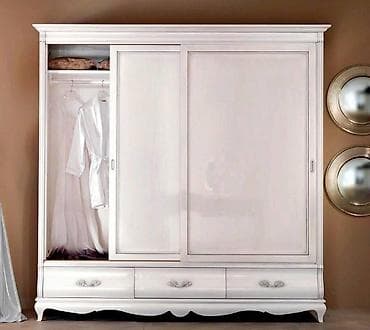 Шкаф-купе MADEIRA от Итальянского производителя характеризуется