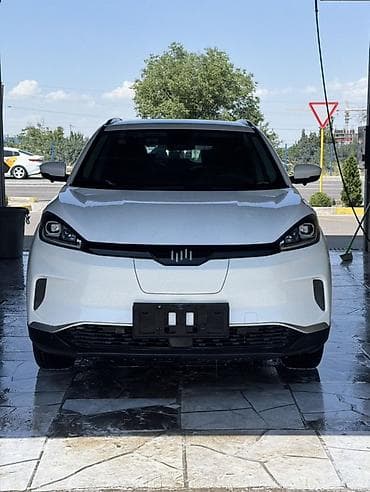 byd e3: BYD : 2021 г., Автомат, Электромобиль, Кроссовер — 4