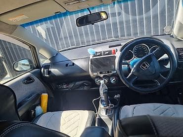 Haima: Honda Fit: 2003 г., 1.3 л, Вариатор, Бензин, Хетчбек — 6