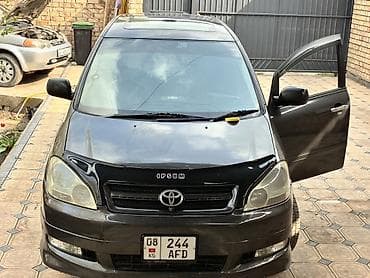 r20 bmw: Toyota Ipsum: 2002 г., 2.4 л, Автомат, Бензин, Минивэн — 1