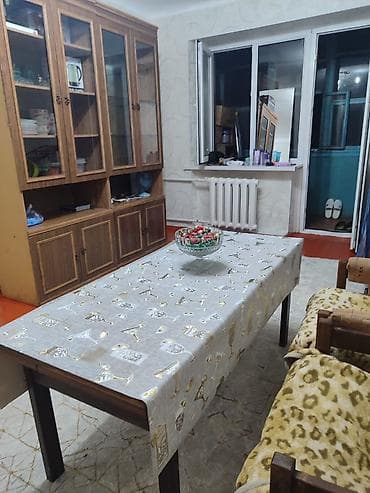 Квартиры: 2 комнаты, 42 м², Хрущевка, 3 этаж, Косметический ремонт — 2