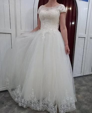 Свадебное платье, 2XL, С фатой, Фатин, Пышное, Турция, Новый at lalafo.kg Свадебное платье, 2XL, С фатой, Фатин, Пышное, Турция, Новый