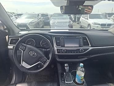 rav4 2010: Toyota Highlander: 2018 г., Бензин, Кроссовер — 5