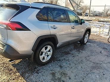 Унаа: Toyota RAV4: 2020 г., 2.5 л, Автомат, Гибрид, Кроссовер — 3