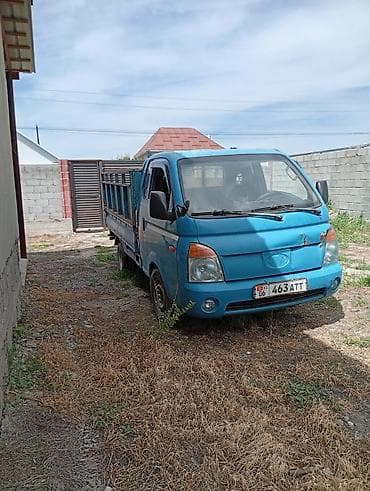 Hyundai Porter: 2004 г., 2.5 л, Механика, Дизель