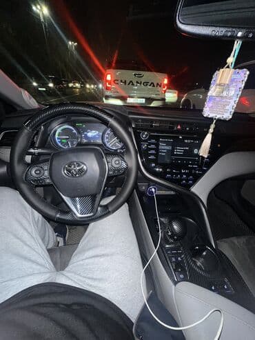 чихол сидения: Toyota Camry: 2018 г., 2.5 л, Автомат, Гибрид, Седан — 8