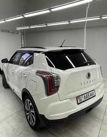 Транспорт: Ssangyong Tivoli: 2020 г., 1.6 л, Автомат, Дизель, Кроссовер — 3