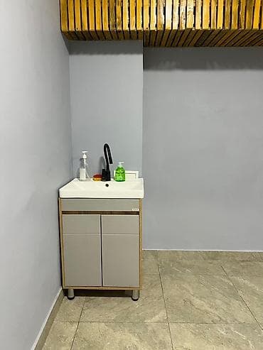 сыдыков: Аренда кабинетов в салонах красоты, 20 м² — 4