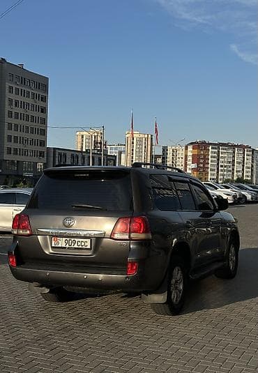 водный мото: Toyota Land Cruiser: 2008 г., 4.5 л, Автомат, Дизель, Внедорожник — 9