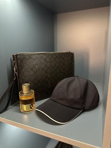 детские курткибу: Для тех, кто ценит качество В наличии классические темно-синие кепки — 2