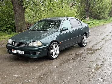 таёт: Toyota Avensis: 1998 г., 1.8 л, Ручные, Бензин, Седан — 3