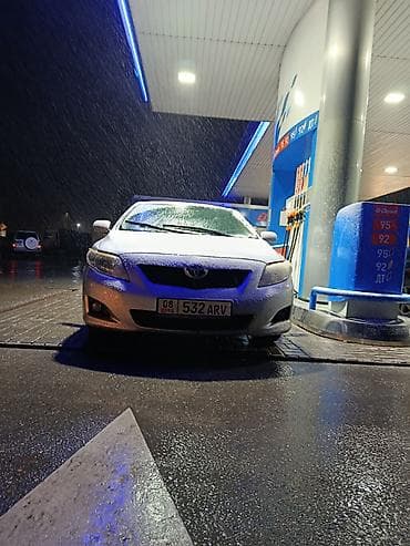 8: Toyota Corolla: 2009 г., 1.8 л, Автомат, Бензин, Седан — 5