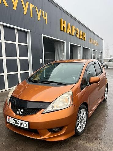 fit 2012: Honda Fit: 2011 г., 1.5 л, Автомат, Бензин, Хэтчбэк — 2