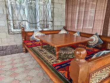 дома: Уютный частный коттедж в центре отдыха Париж что находится в селе — 2