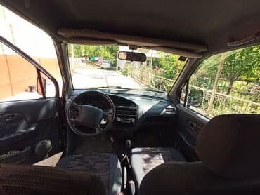 спец машина: Daihatsu Move: 1999 г., 0.8 л, Механика, Бензин, Хэтчбэк — 4