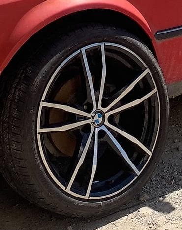 5: Комплект оригинальных колес BMW M-стиля - Диаметр: 19" - Дизайн — 4