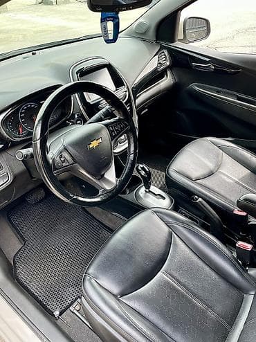 ravon spark: Chevrolet Spark: 2016 г., 1 л, Вариатор, Бензин, Хэтчбэк — 7