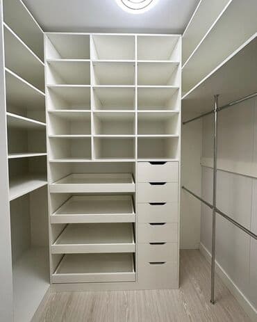 с кара жыгач: Буйрутма эмеректер, Конок бөлмөсү, Ашкана гарнитурасы, Үстөл, Үстөл үстү — 1