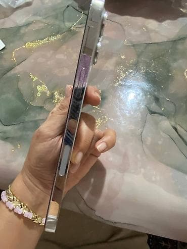 iphone 13: IPhone 12 Pro Max, Б/у, 512 ГБ, Белый, Защитное стекло, Чехол, 87 % — 3