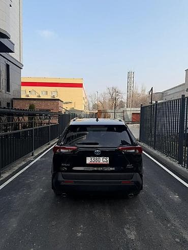 rav4 2010: Toyota RAV4: 2019 г., 2.5 л, Вариатор, Бензин, Кроссовер — 2