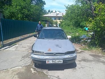 4 тактный: Honda Accord: 1990 г., Бензин, Седан — 1