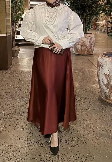 Юбка из плотного шелка Италия. 1 выход до 48 размера ! Рубашка тоже