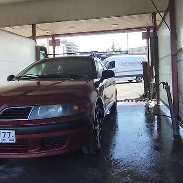 х5 2004: Mitsubishi Carisma: 2000 г., Хэтчбэк — 2