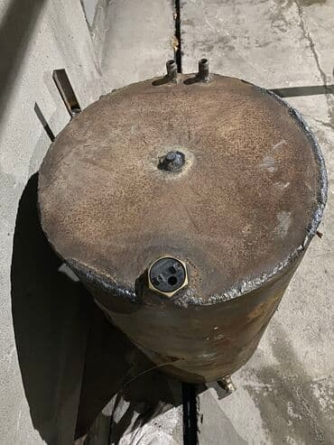 распродажа в связи с переездом: Продаю аристон боллер на 1.5 киловатт ёмкость 175 литров толстостенная — 1