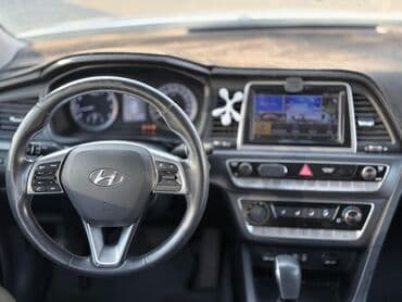 купить мотоцикл в рассрочку без банка: Hyundai Sonata: 2018 г., 2 л, Автомат, Газ, Седан — 13