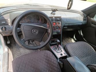 223 мерс: Mercedes-Benz C-Class: 2001 г., 2 л, Автомат, Дизель, Универсал — 4