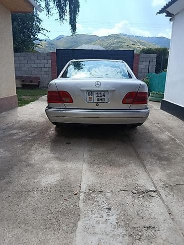 мэри: Mercedes-Benz E-Class: 1998 г., 3.2 л, Автомат, Бензин, Седан — 4