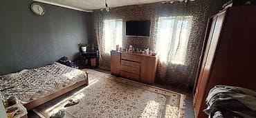 Дом 70 м², 3 комнаты, участок 4 сотки - Район: Т. Молдо / Васильева -