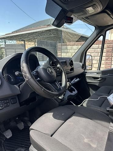 v class: Mercedes-Benz Спринтер: 2019 г., 2.2 л, Механика, Дизель, Фургон — 9