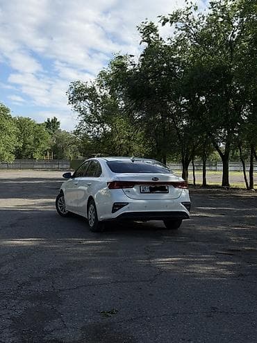 автоломбард бишкек продажа авто: Kia Cerato: 2020 г., 1.6 л, Автомат, Бензин, Седан — 4