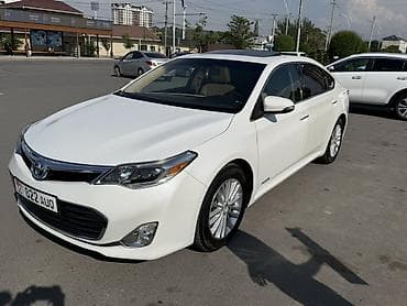приус 2013: Toyota Avalon: 2013 г., 2.5 л, Вариатор, Гибрид, Седан — 1
