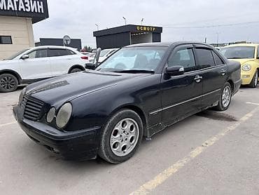 Mercedes-Benz E-Class: 1999 г., 2.4 л, Кол менен иштөөчү, Бензин, Седан — 1