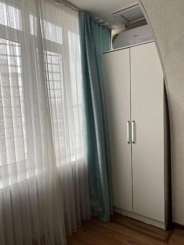 osh flats: 1 комната, 41 м², Элитка, 8 этаж — 3