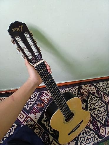 аккордеон кардал: Классическая гитара MRJ срочно! - Тип: классическая (нилоновые струны) — 4