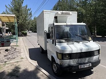 mazda mps: Легкий грузовик, Mercedes-Benz, Стандарт, 3 т, Б/у — 2