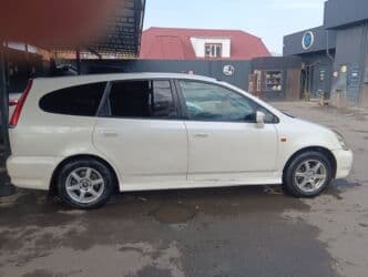 Honda Stream: 2000 г., 2 л, Автомат, Бензин, Минивэн