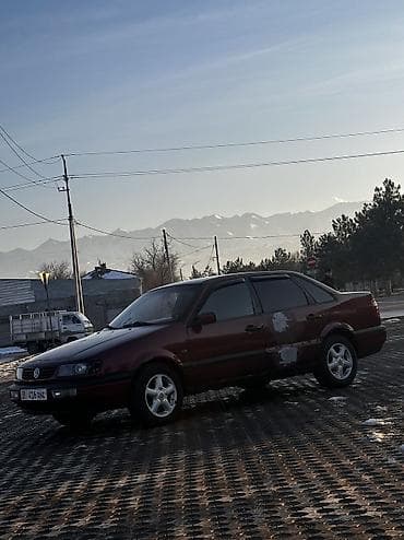 i bus: Volkswagen Passat: 1994 г., 1.8 л, Механика, Газ, Седан — 7