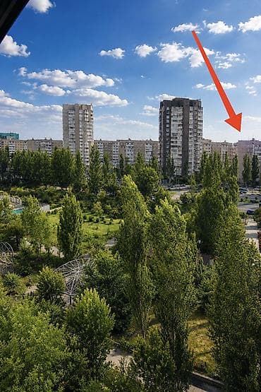 3 комнаты, 70 м², 106 серия, 8 этаж, Старый ремонт — 1