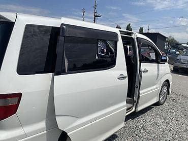 mg motors: Toyota Alphard: 2004 г. — 1