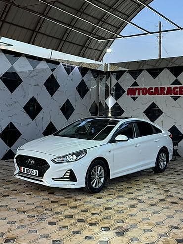 Транспорт: Hyundai Sonata: 2019 г., 2 л, Автомат, Газ, Седан — 2
